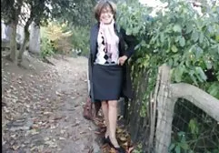 Young dude licked her latex cap