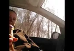 Pikaper offers sex for money to blonde