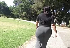 Hot stripper seduces lesbian and gives her to lick pussy