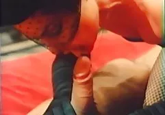 Experienced chick seduces guy by the sea