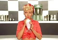 Three beauties make enchanting blowjob