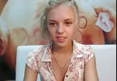 Flexible chick in ruskams chat spreads legs