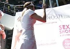 Dentist othahah sisyastuyu patient in both holes