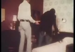 Naked aunt with his girlfriend settle on the beach