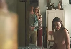 Cute Kesha zhahnuli in the bathroom in the point