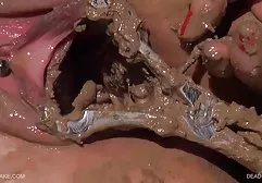 Tattooed brunette exposes gorgeous body