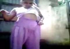 Russian teenagers 18 years old zhahaetsya on the bed