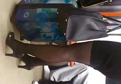 Invited to his home and seduced on the first inexperienced blowjob