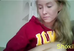 The girl lost in the cards on the desire and had to suck dick