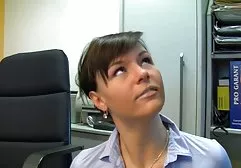 Naked Tom Berenger in the sex scene in the movie