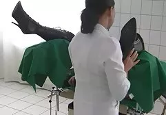 Nina fucks a middle-aged Negro in anal hole