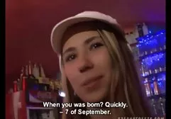 Hot brunette seduced her boyfriend and fucked with him in the chair