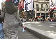 Such delicious female legs