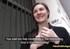 Futhetishist shoots beauty legs outdoors