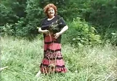 The male gave suck girlfriend and fucked her on the couch