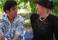 Stallion relish fucked big tit blonde on the floor