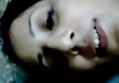 Two Russian chicks turned on the camera and began to dress