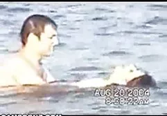 Proshmandovke inserted two cocks in his mouth and one point