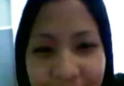 An experienced bride beautifully sucks dick