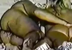 18-year-old Russian naked chick is painted by the mirror